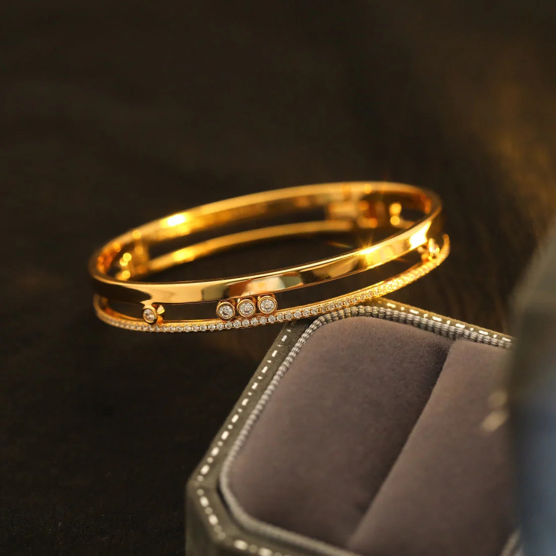 [LumiVibe]Move Romane Diamond Bangle Bracelet