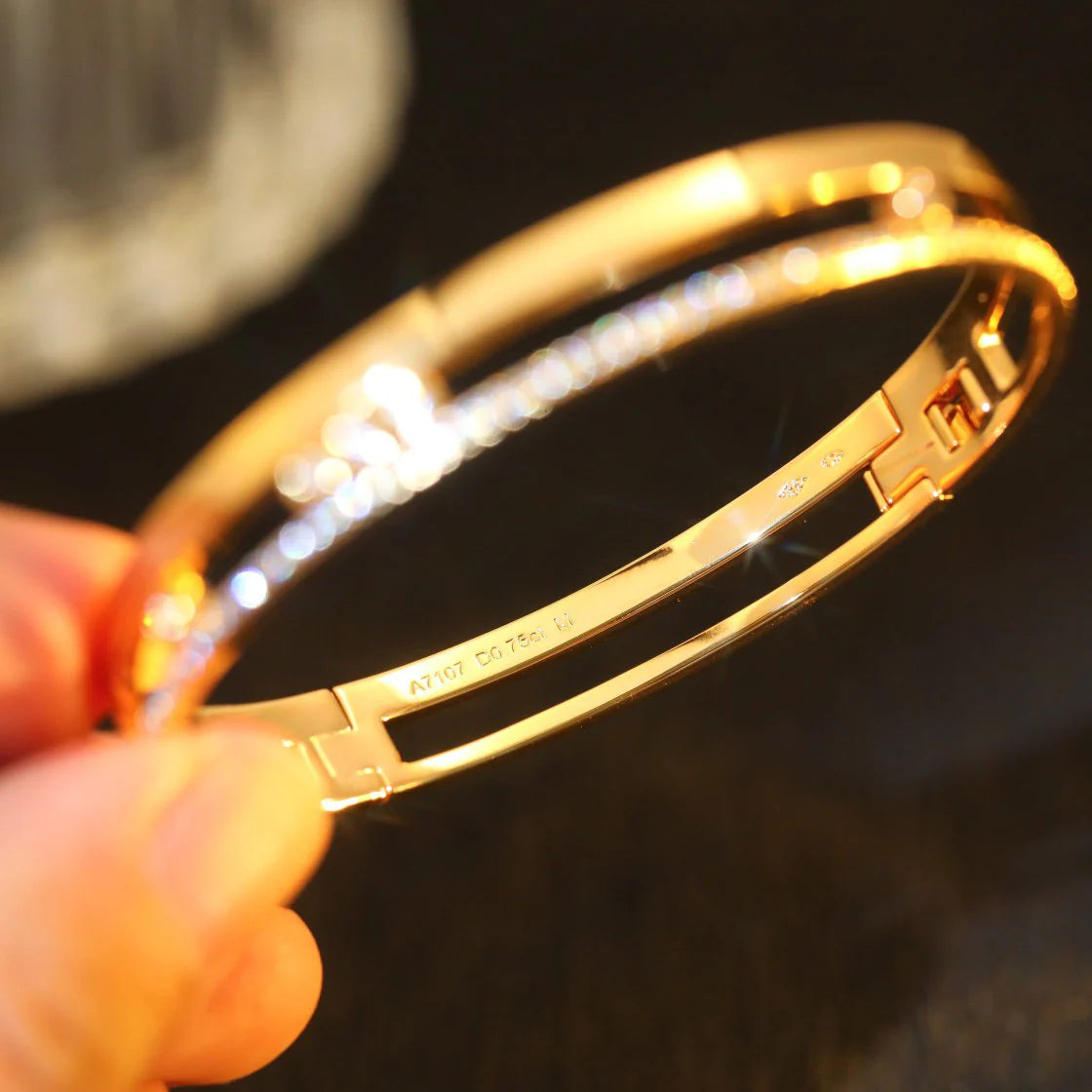 [LumiVibe]Move Romane Diamond Bangle Bracelet