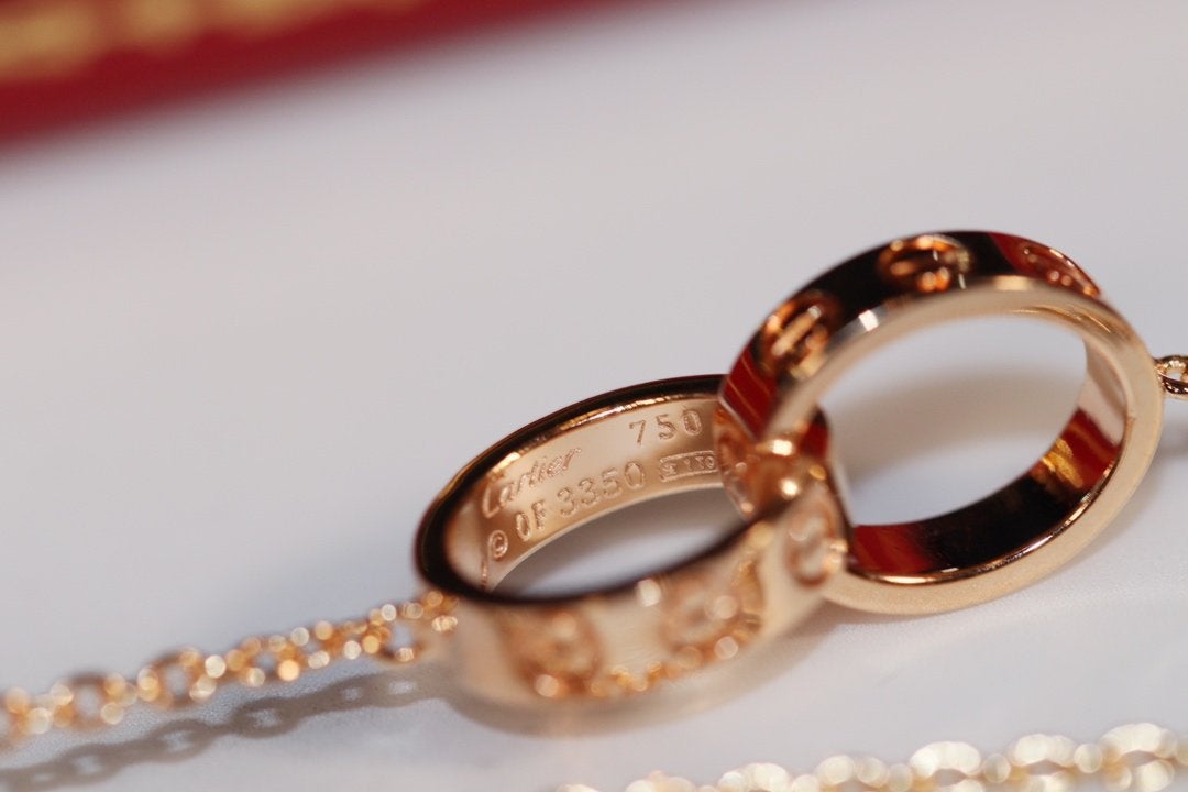 [LumiVibe]LOVE NECKLACE PINK GOLD AND SILVER