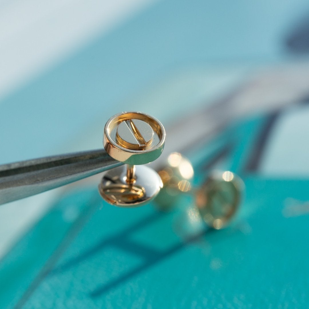 [LumiVibe]LOVE EARRINGS PINK GOLD 10MM
