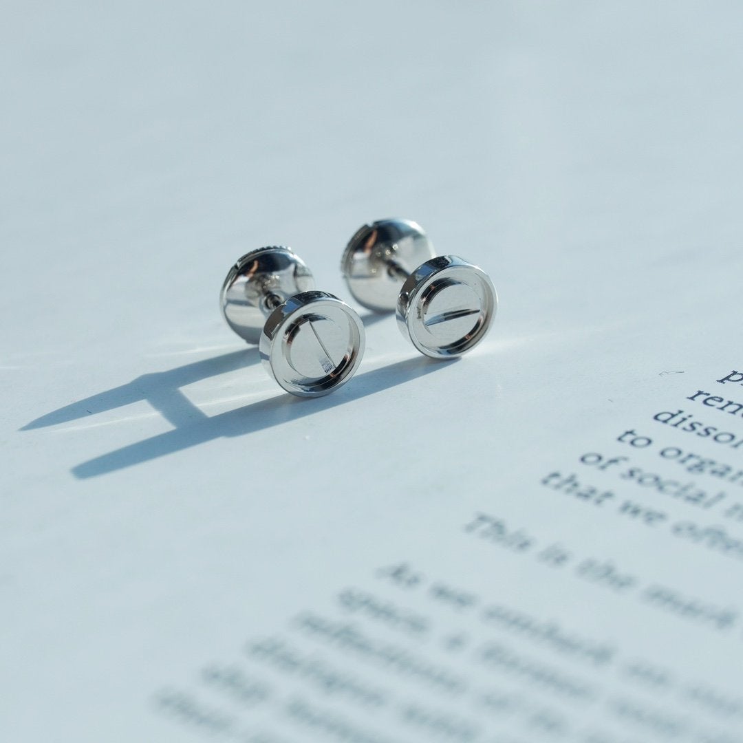 [LumiVibe]LOVE EARRINGS SILVER 10MM