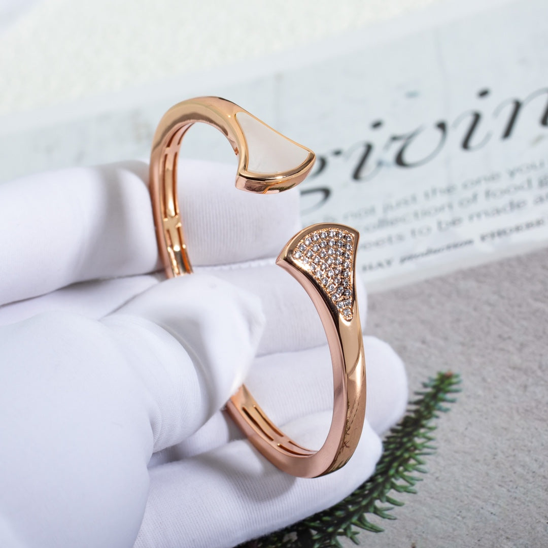 [LumiVibe]DREAM BRACELET OPEN PINK GOLD MOP DIAMOND