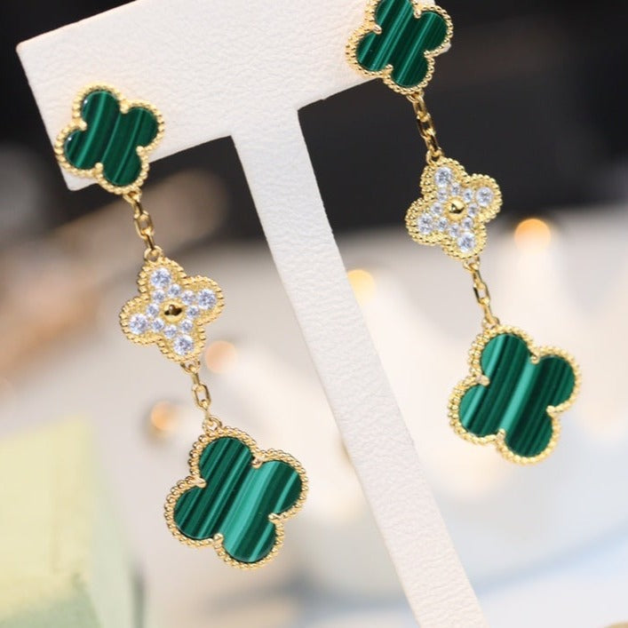[LumiVibe]CLOVER EARRINGS GOLD MALACHITE DIAMOND 3 MOTIF
