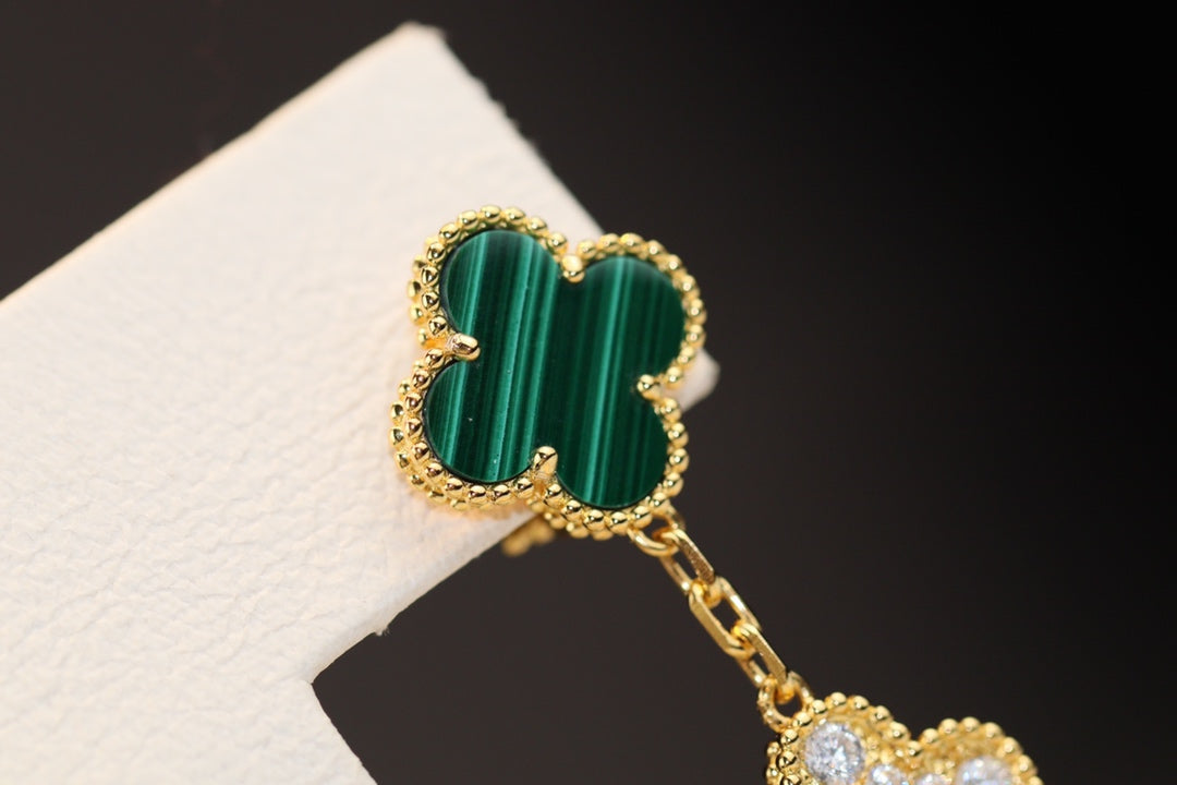 [LumiVibe]CLOVER EARRINGS GOLD MALACHITE DIAMOND 3 MOTIF