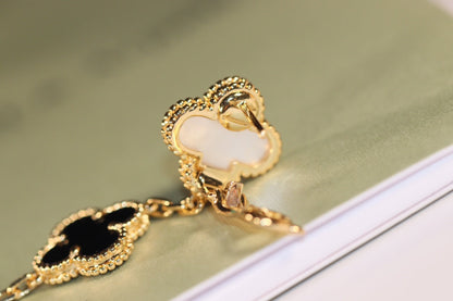 [LumiVibe]CLOVER EARRINGS GOLD ONYX MOP 3 MOTIF