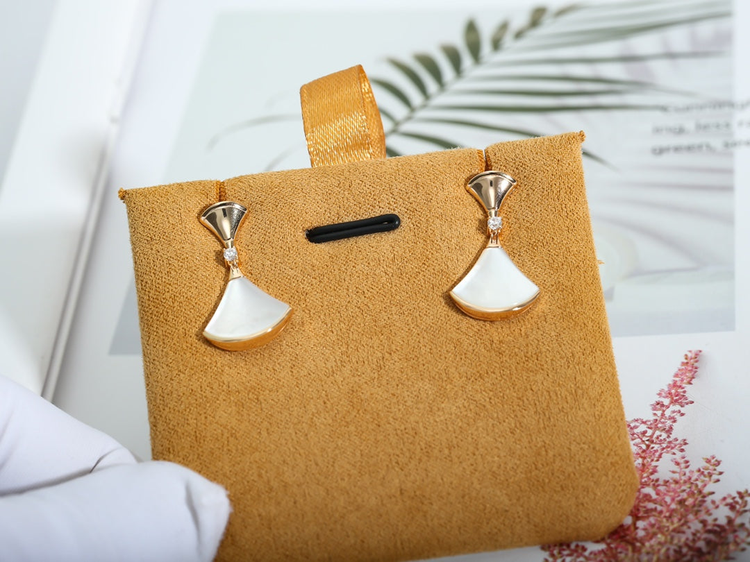 [LumiVibe]DREAM MOP PINK GOLD EARRINGS