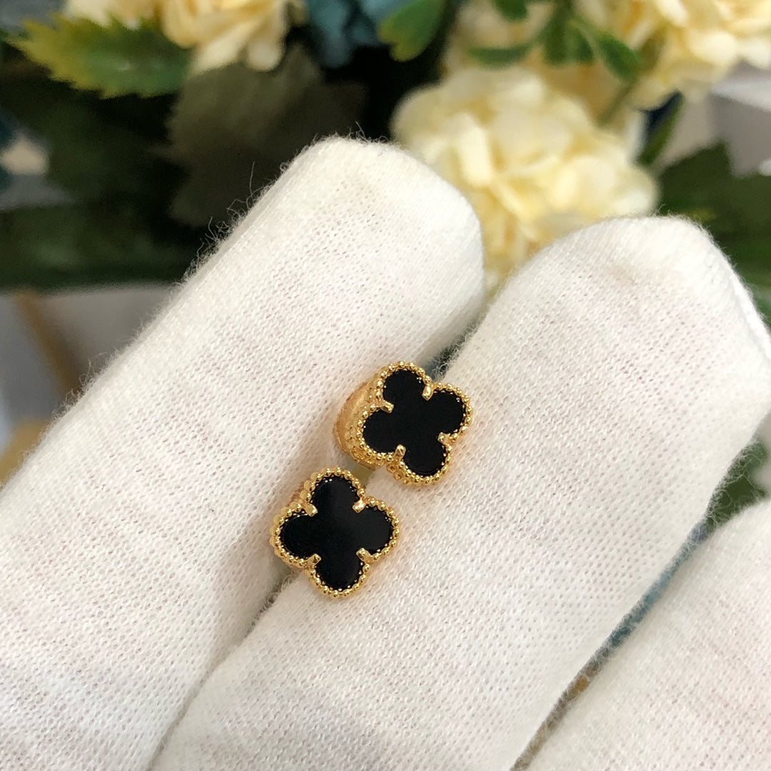 [LumiVibe]CLOVER MINI GOLD EARRINGS