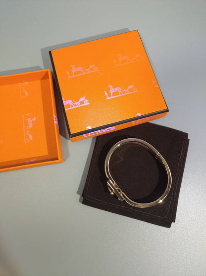 [LumiVibe]H BRACELET PERU 12MM