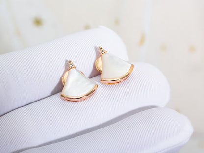 [LumiVibe]DIVAS DREAM EARRINGS PINK GOLD