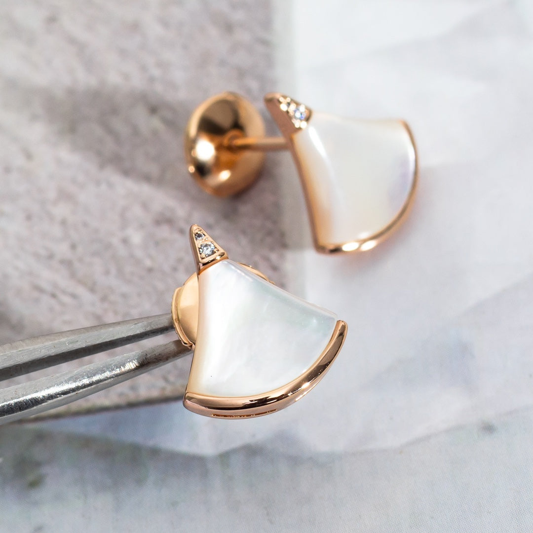 [LumiVibe]DIVAS DREAM EARRINGS PINK GOLD