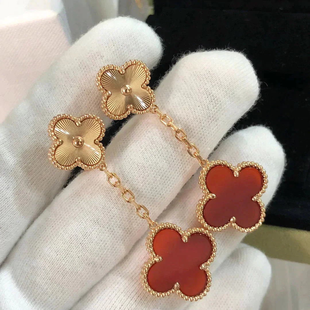 [LumiVibe]CLOVER 2 MOTIF  LASER CARNELIAN EARRINGS