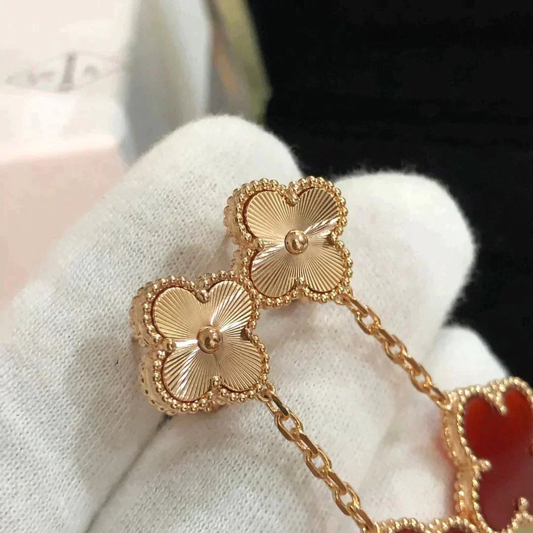 [LumiVibe]CLOVER 2 MOTIF  LASER CARNELIAN EARRINGS