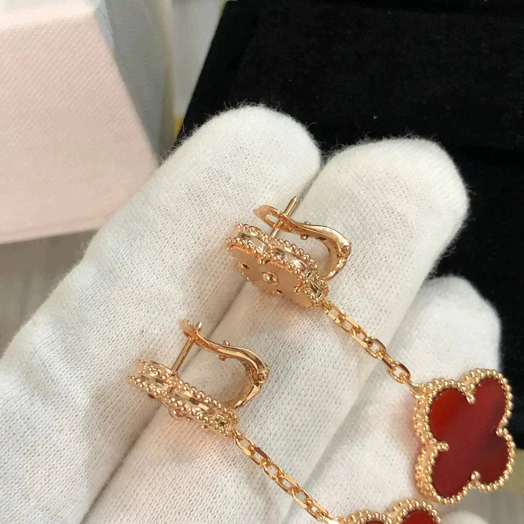 [LumiVibe]CLOVER 2 MOTIF  LASER CARNELIAN EARRINGS