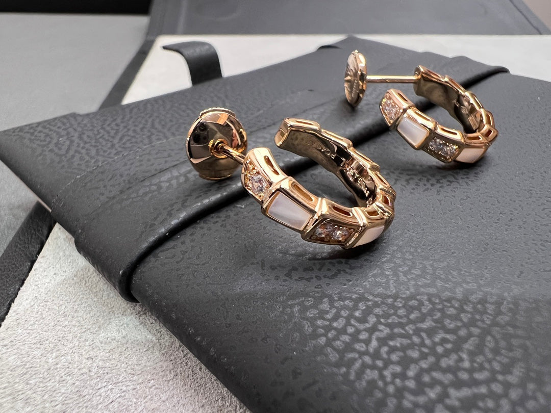 [LumiVibe]SERPENTI MOP PINK GOLD EARRINGS