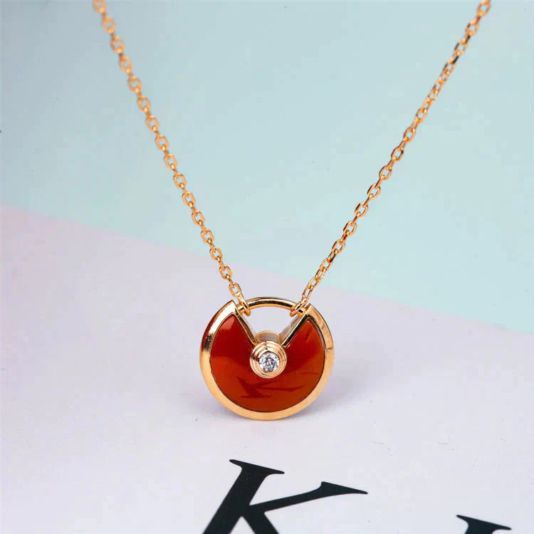 [LumiVibe]AMULETTE GOLD CARNELIAN ONYX NECKLACE