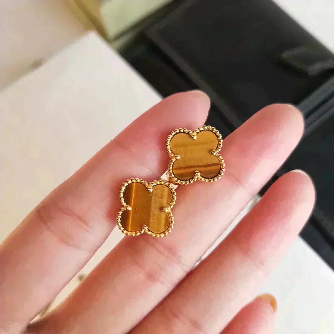 [LumiVibe]CLOVER MEDIUM 1 MOTIFS TIGER EYE EARRINGS