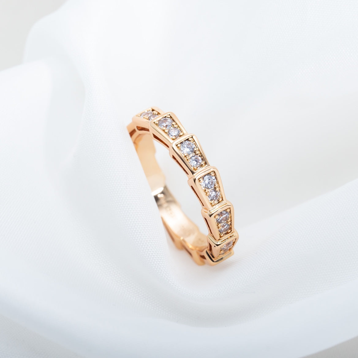 [LumiVibe]SERPENTI RING PINK GOLD DIAMOND PAVED 3MM
