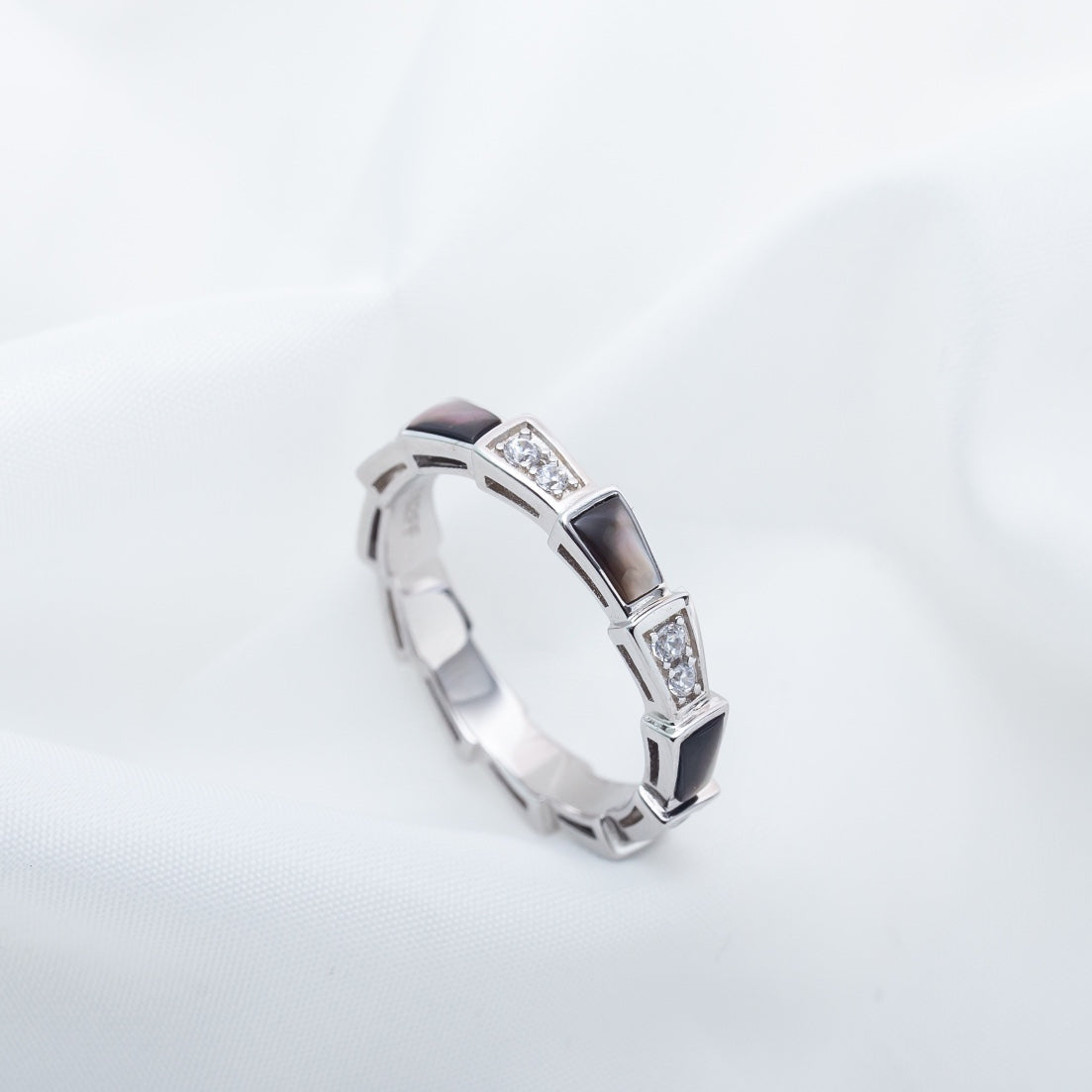 [LumiVibe]SERPENTI RING SILVER  DIAMOND BLACK MOP 3MM