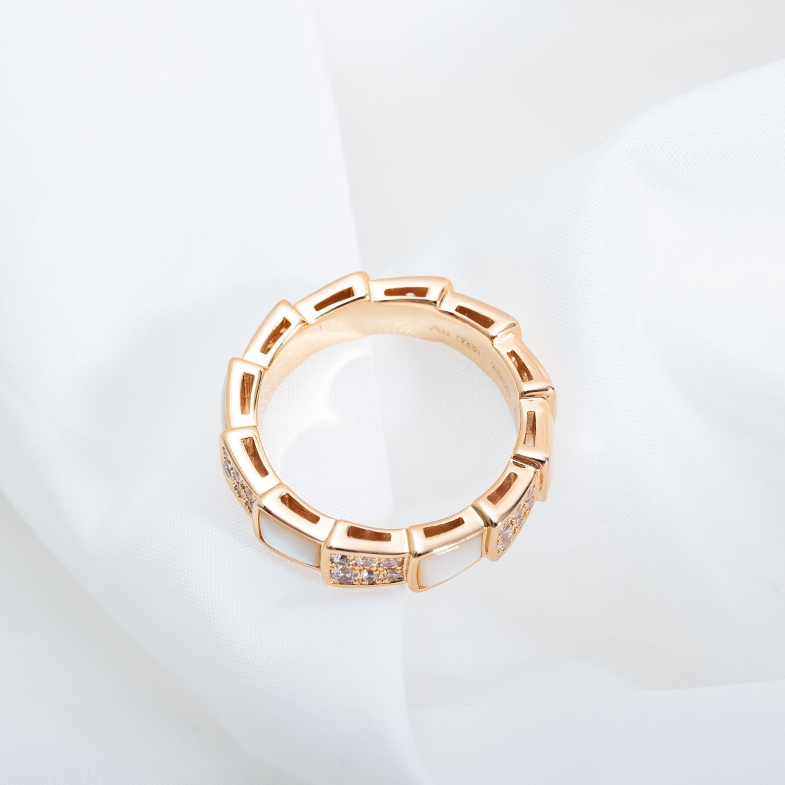[LumiVibe]SERPENTI RING PINK GOLD MOP DIAMOND PAVED 4MM