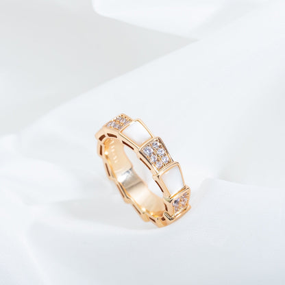 [LumiVibe]SERPENTI RING PINK GOLD MOP DIAMOND PAVED 4MM