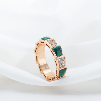 [LumiVibe]SERPENTI RING PINK GOLD MALACHITE DIAMOND PAVED 4MM