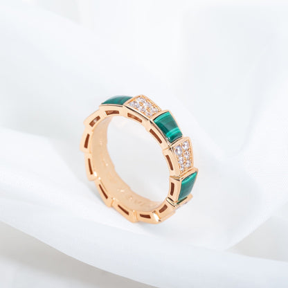 [LumiVibe]SERPENTI RING PINK GOLD MALACHITE DIAMOND PAVED 4MM