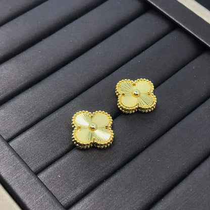 [LumiVibe]CLOVER MINI 9.5MM LASER EARRINGS