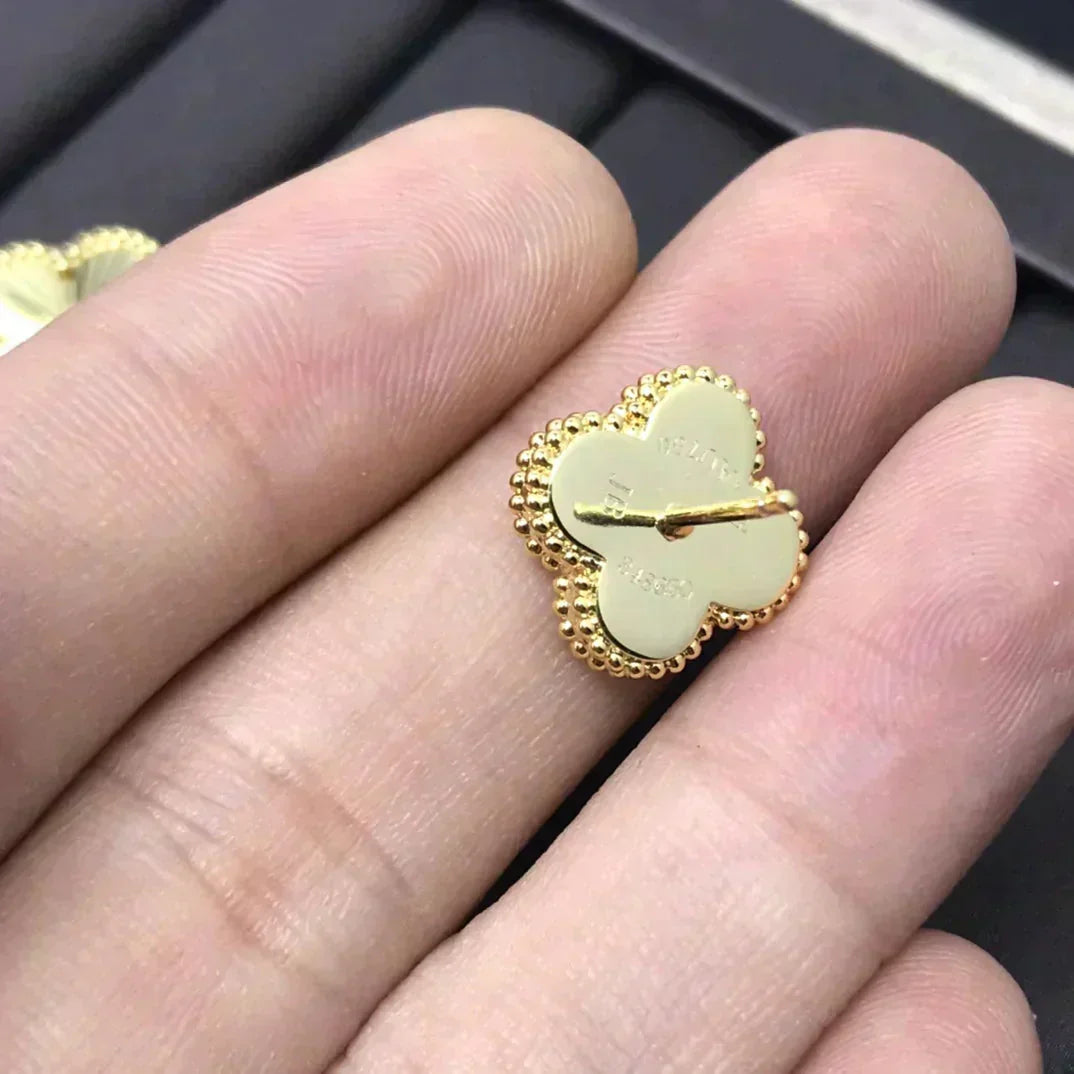 [LumiVibe]CLOVER MINI 9.5MM LASER EARRINGS