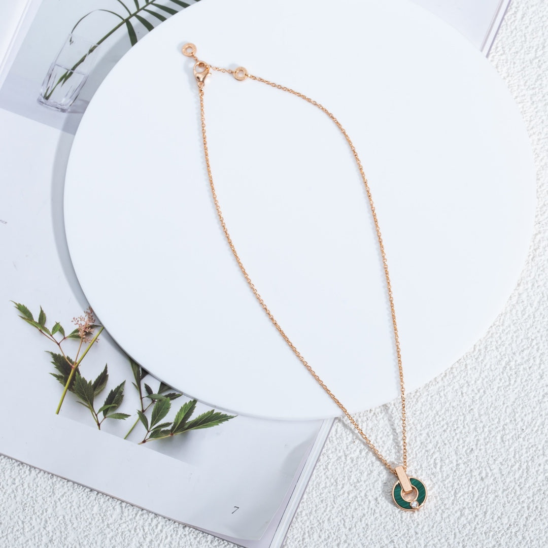 [LumiVibe]GARI NECKLACE PINK GOLD MALACHITE