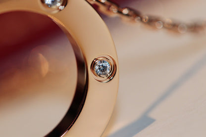[LumiVibe]LOVE NECKLACE 16MM 6 DIAMONDS PINK GOLD