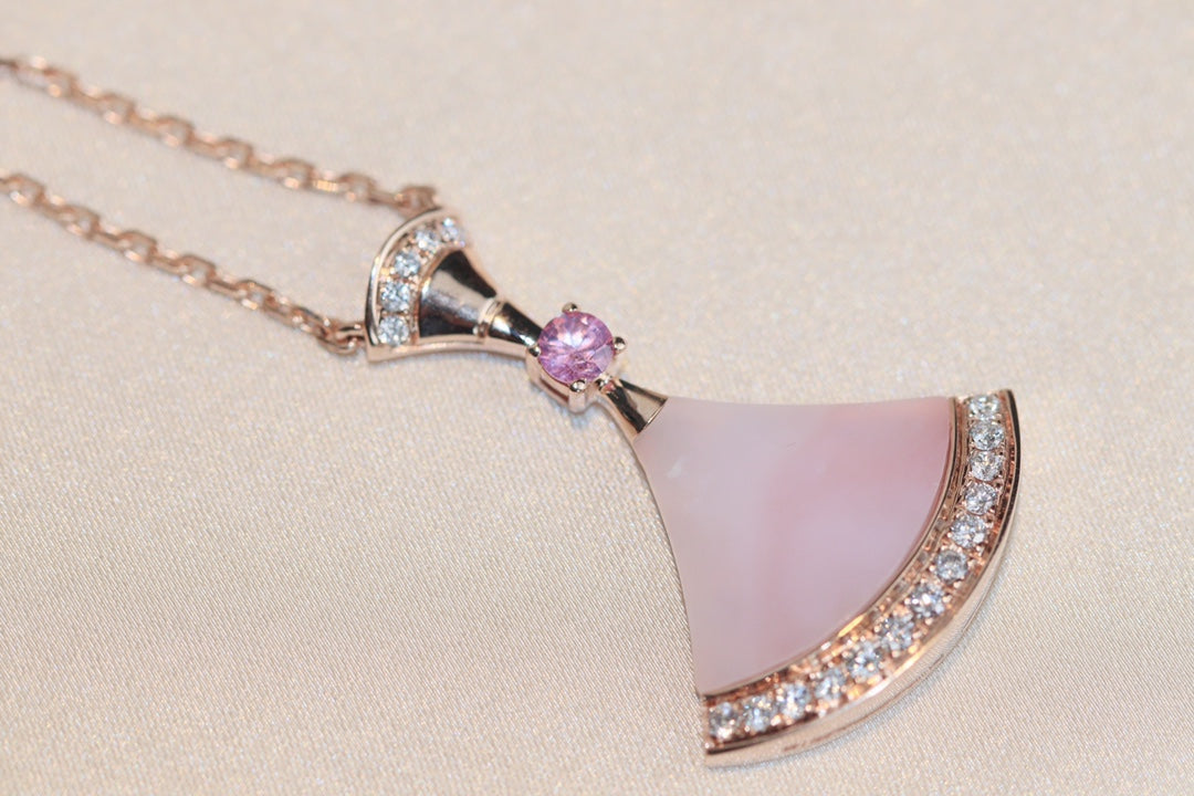 [LumiVibe]DREAM NECKLACE PINK MOP DIAMOND