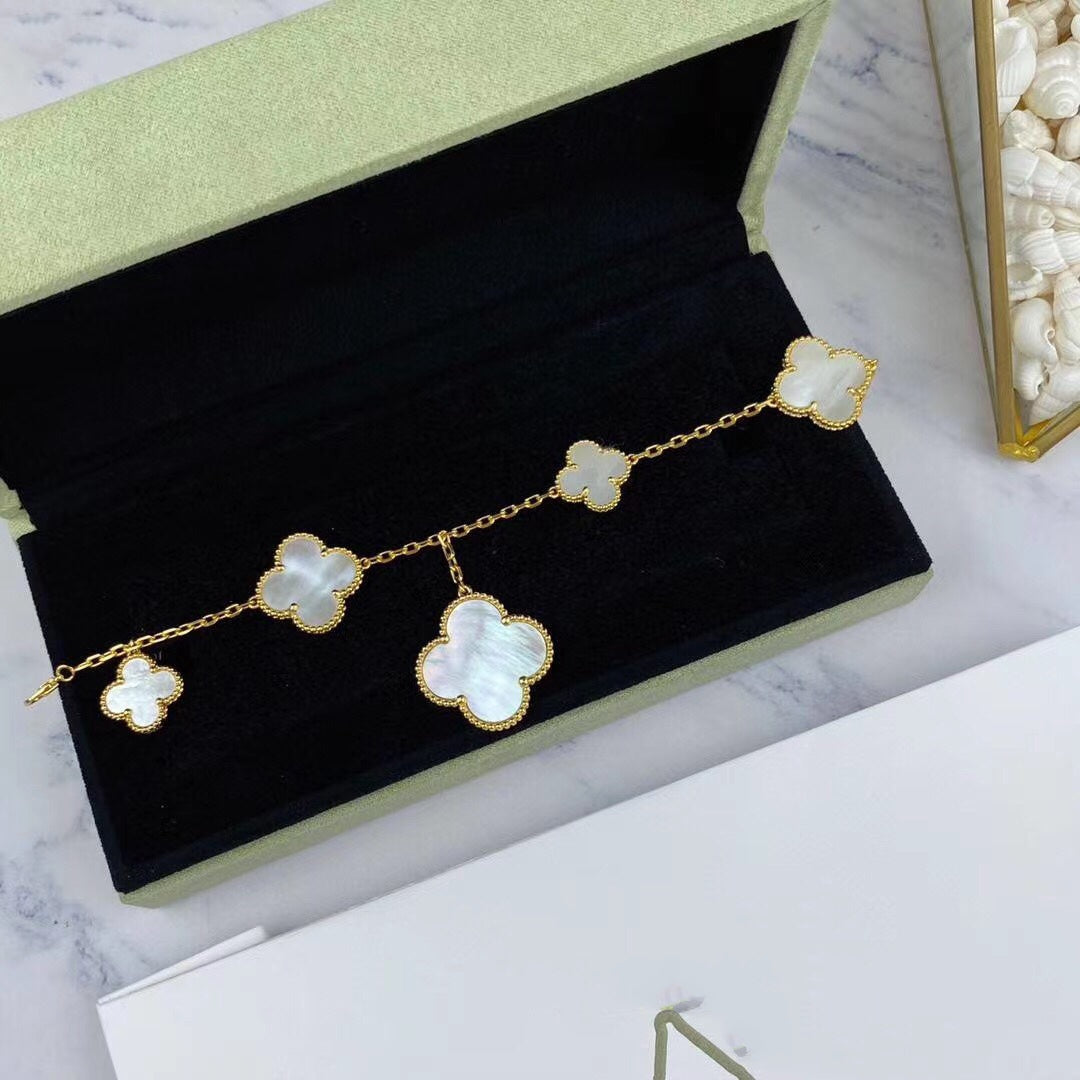 [LumiVibe]MAGIC CLOVER MOP GOLD BRACELET 5 MOTIFS