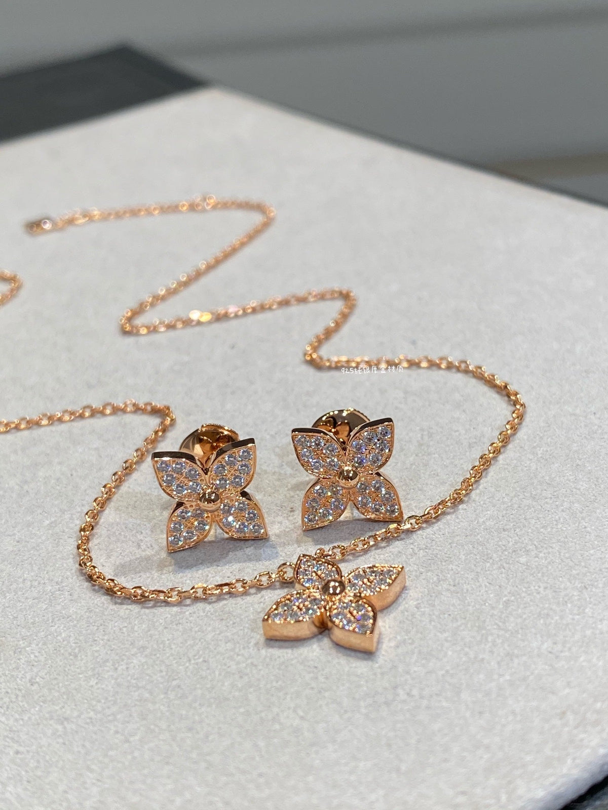 [LumiVibe]STAR DIAMOND NECKALCE