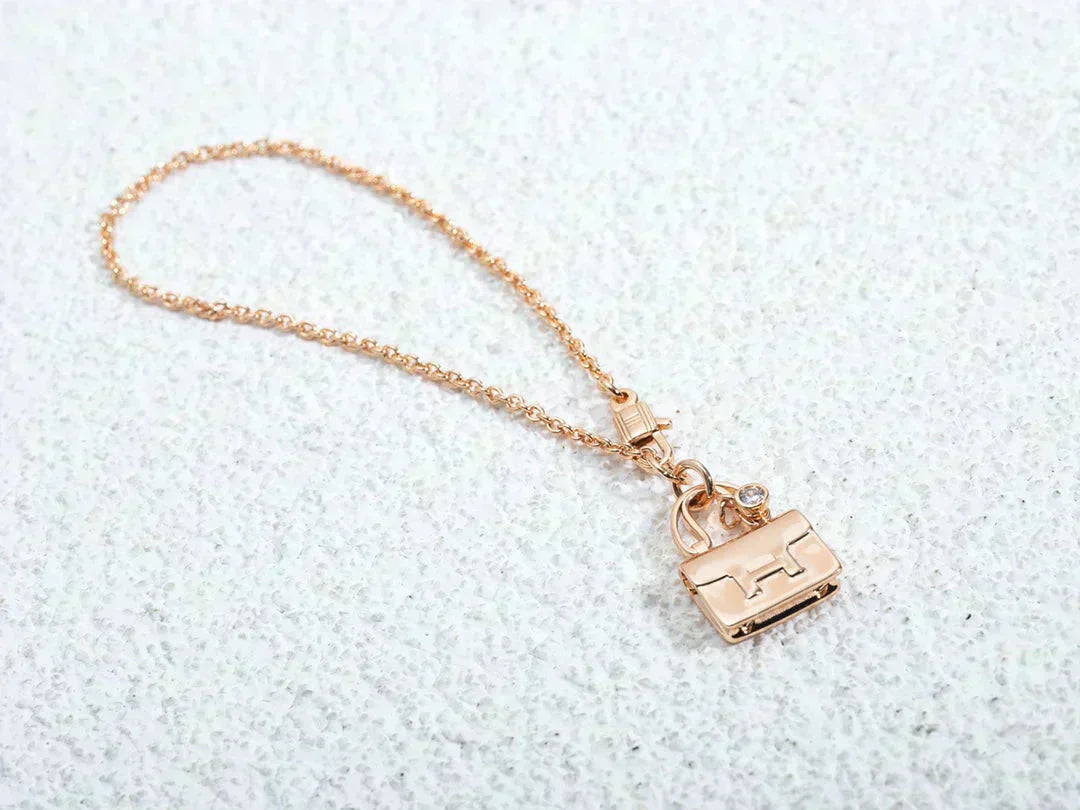 [LumiVibe]AMULETTE PEDANT ROSE GOLD NECKLACE
