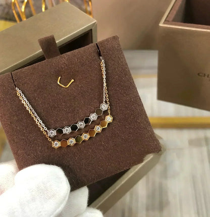 [LumiVibe]BEE LOVE NECKLACE DIAMOND