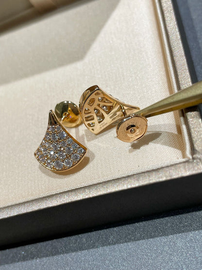 [LumiVibe]DREAM STUD EARRINGS DIAMOND