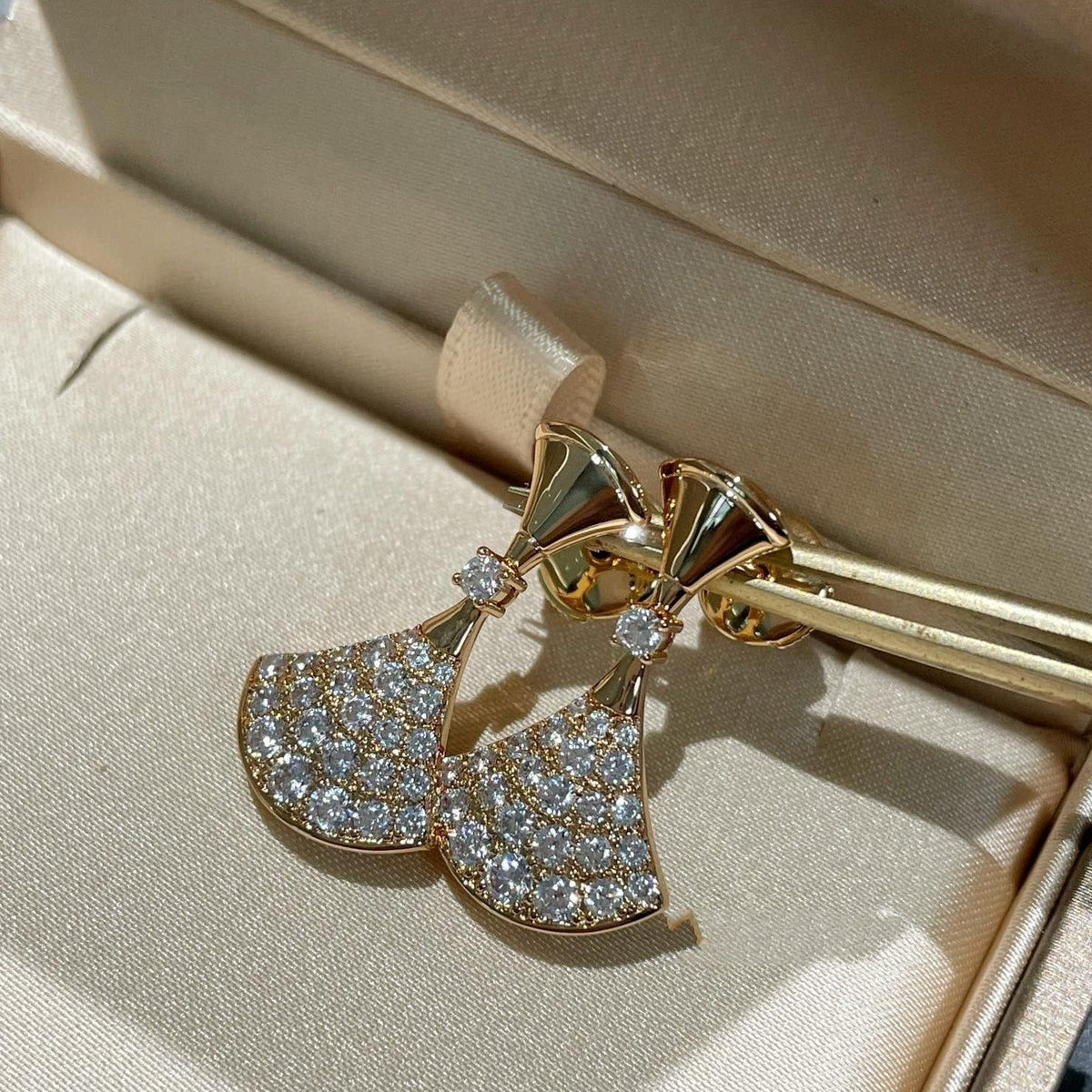 [LumiVibe]DREAM EARRINGS DIAMOND