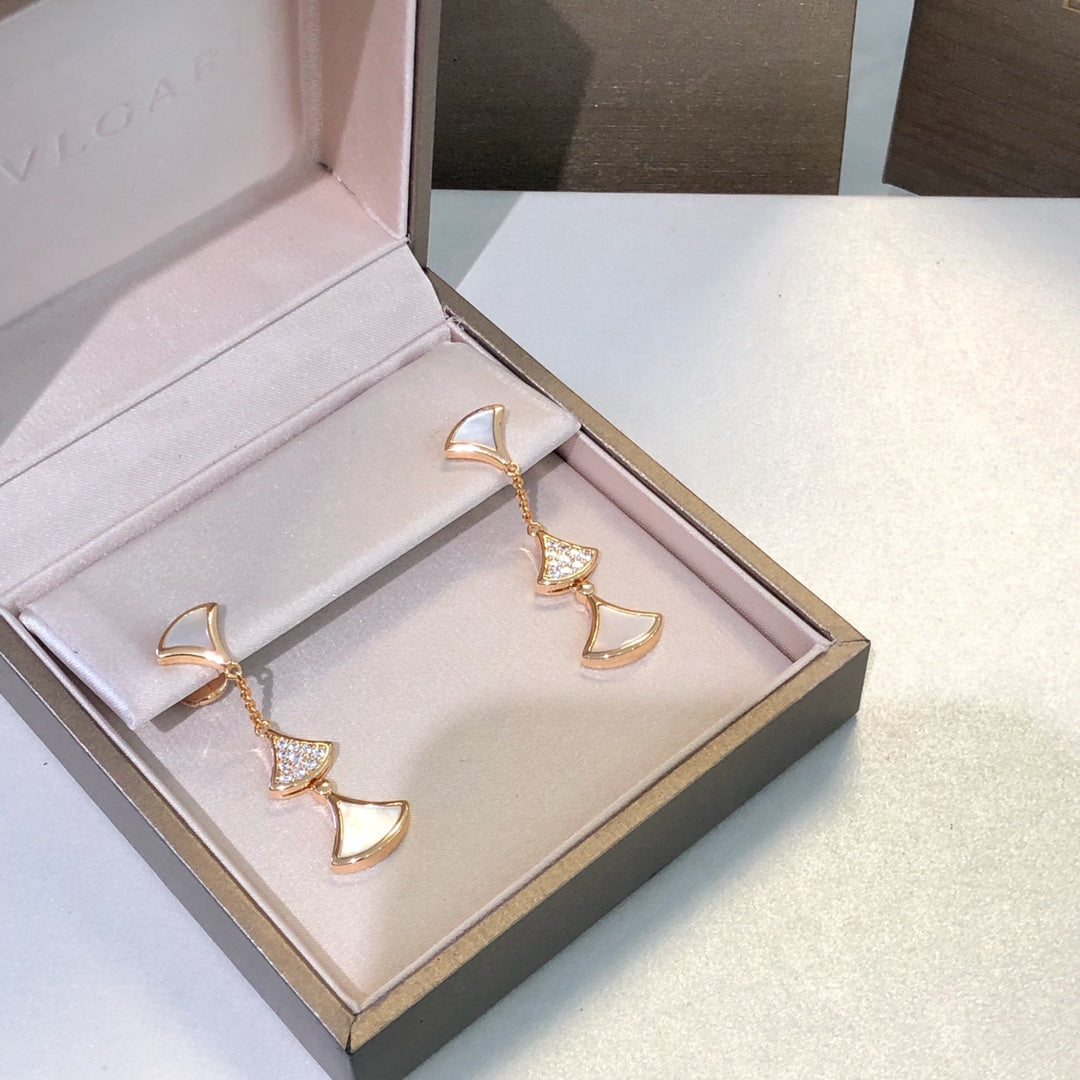 [LumiVibe]DREAM EARRINGS 3 MOTIFS DIAMOND MOP PINK GOLD
