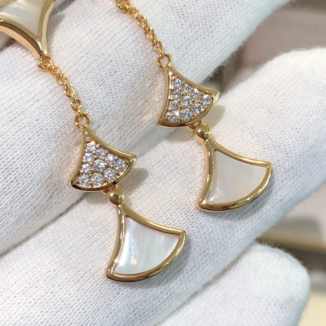 [LumiVibe]DREAM EARRINGS 3 MOTIFS DIAMOND MOP PINK GOLD