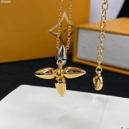 [LumiVibe]LOUISETTE PEDANT GOLD NECKLACE