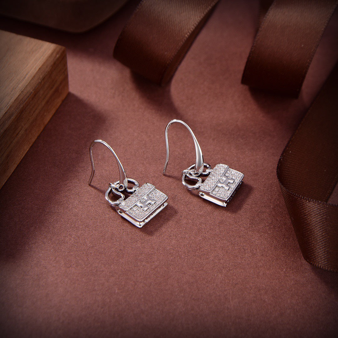 [LumiVibe]KELLY DIAMOND EARRINGS