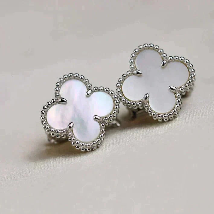 [LumiVibe]CLOVER MEDIUM 1 MOTIFS  WHITE MOP EARRINGS SILVER