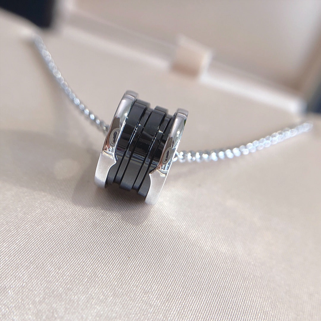 [LumiVibe]ZERO 1 BLACK CERAMIC SILVER NECKLACE