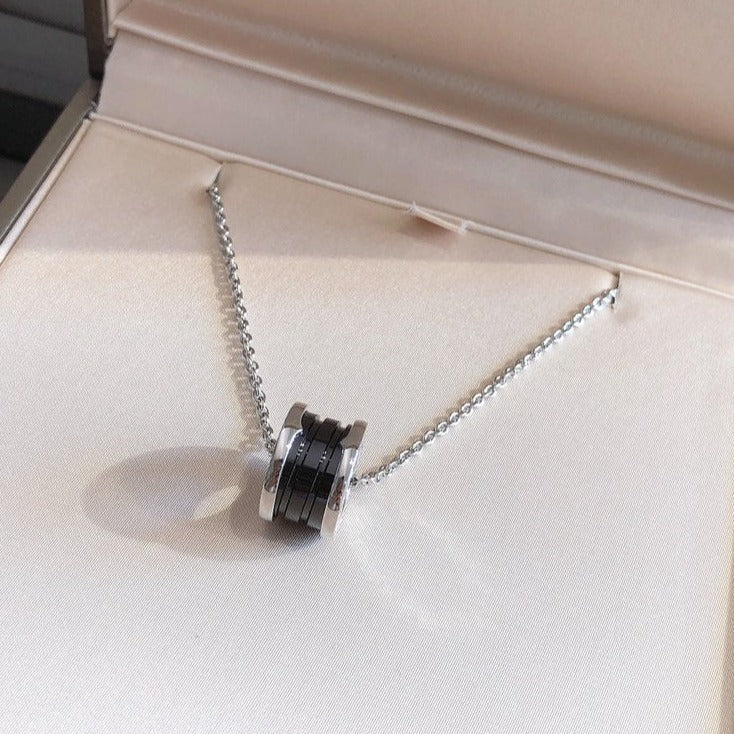 [LumiVibe]ZERO 1 BLACK CERAMIC SILVER NECKLACE