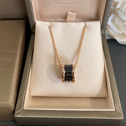 [LumiVibe]ZERO 1 BLACK CERAMIC PINK GOLD NECKLACE