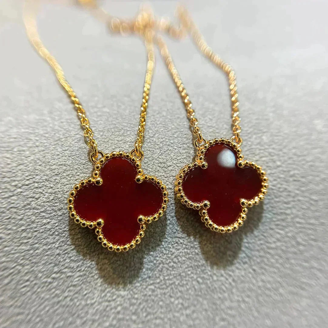 [LumiVibe]CLOVER 15MM CARNELIAN SINGLE FLOWER NECKLACE