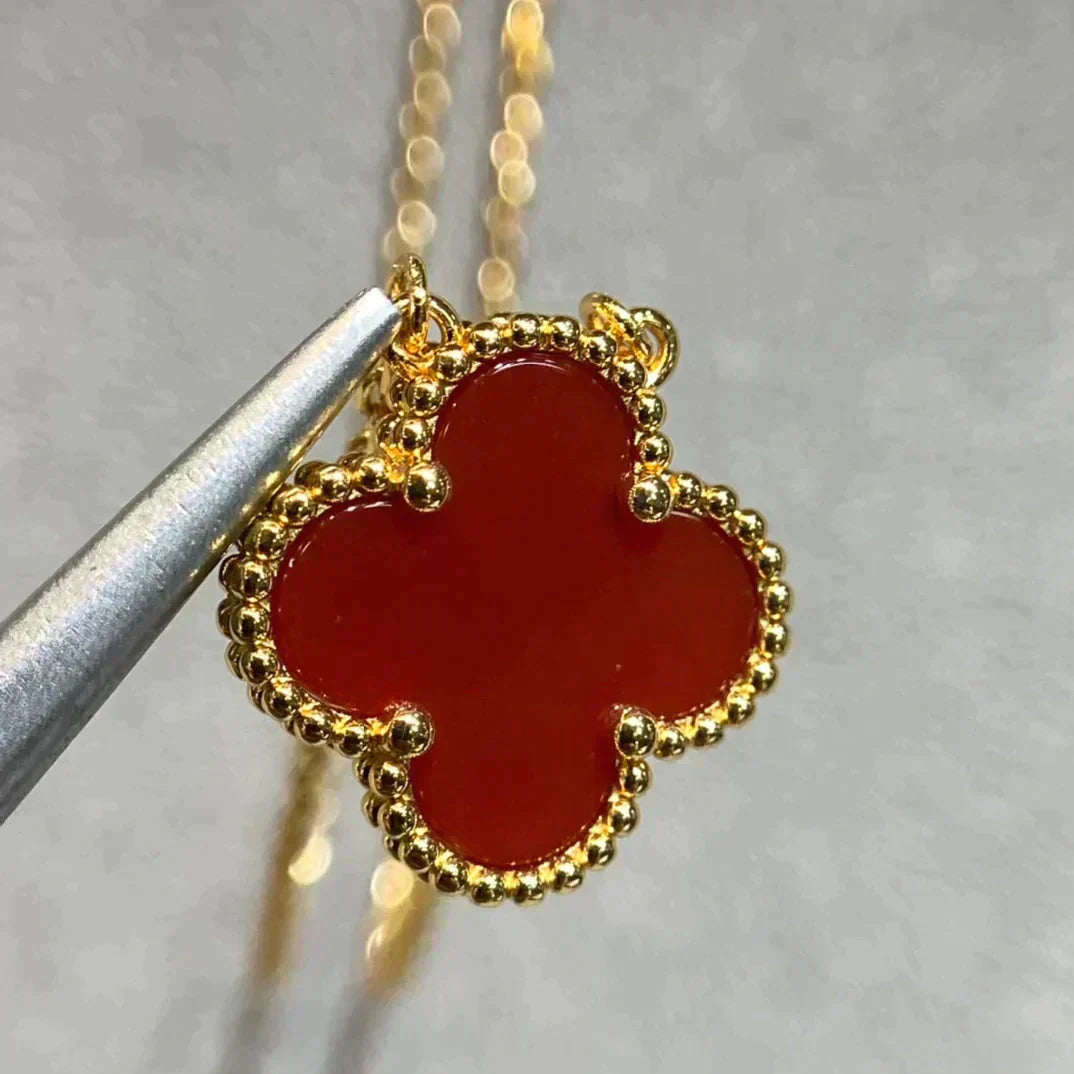 [LumiVibe]CLOVER 15MM CARNELIAN SINGLE FLOWER NECKLACE