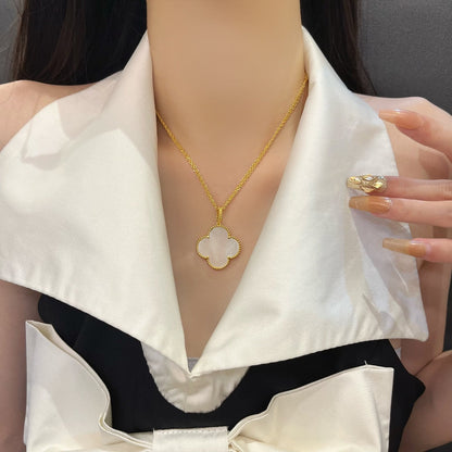 [LumiVibe]CLOVER 25MM MOP LARGE PENDANT NECKLACE