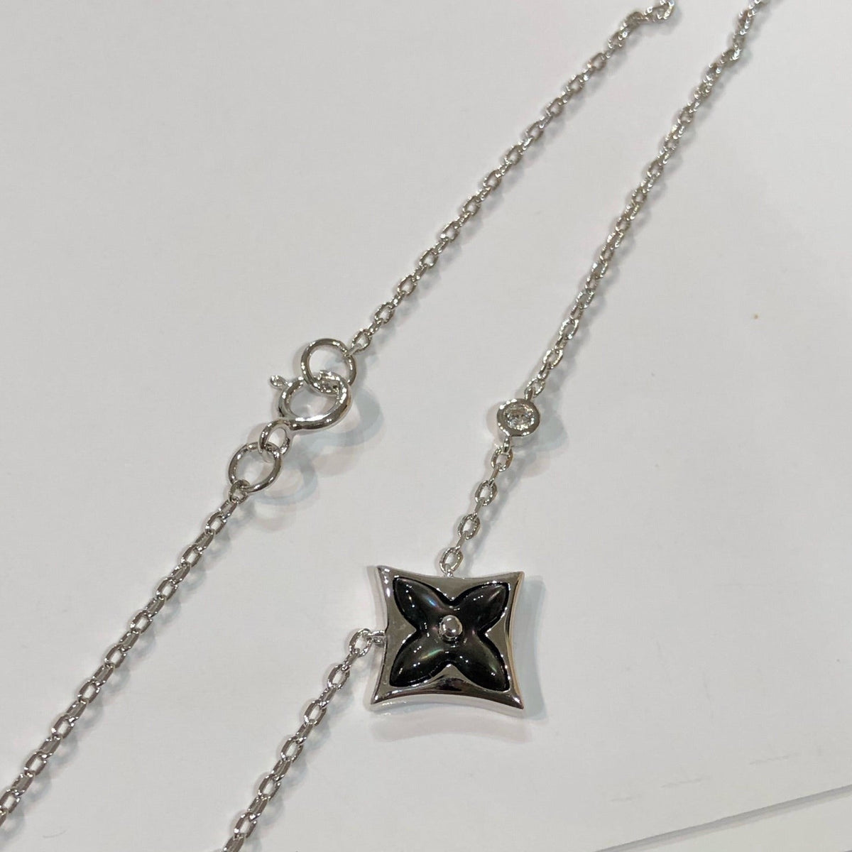 [LumiVibe]STAR BLACK MOP NECKLACE