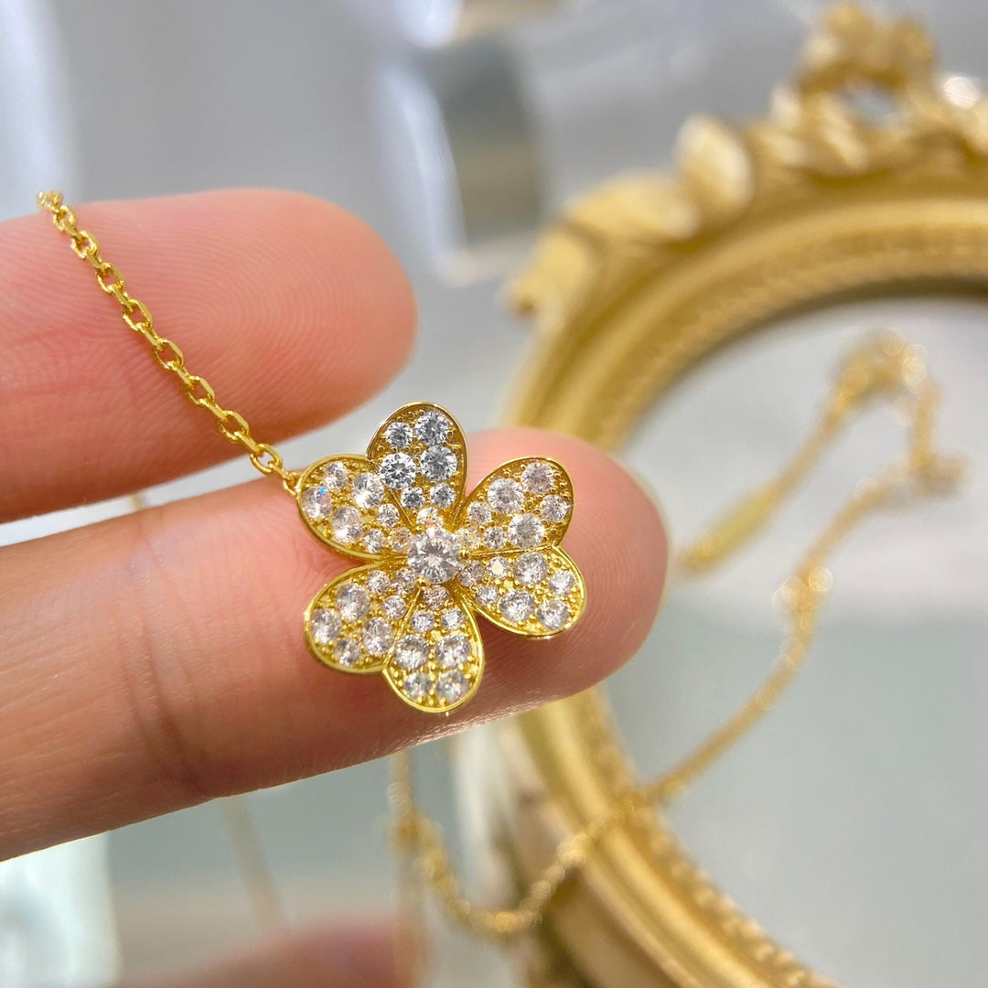 [LumiVibe]FLOWER DIAMOND NECKLACE